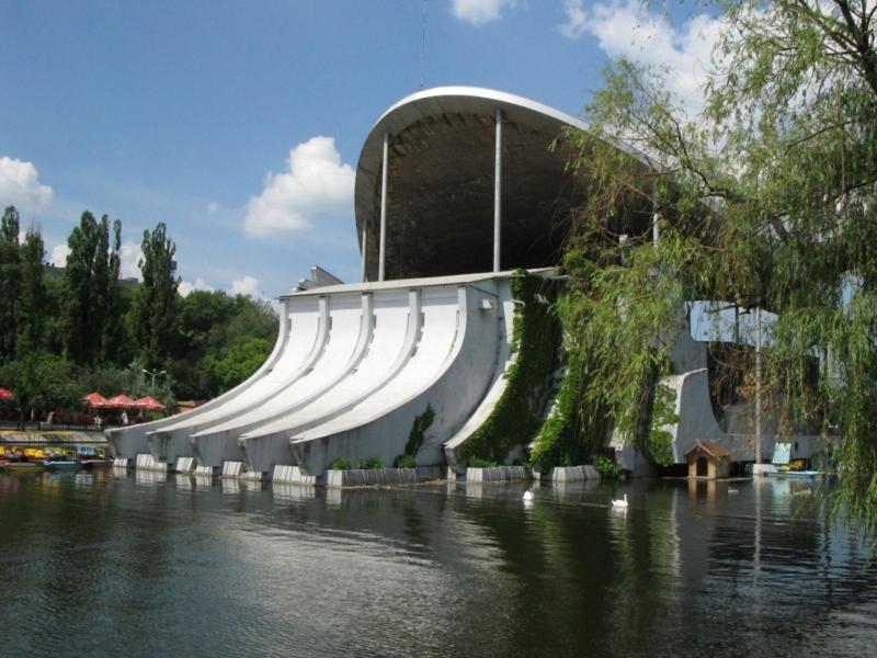Apartment Near Dnipro Arena Exterior foto